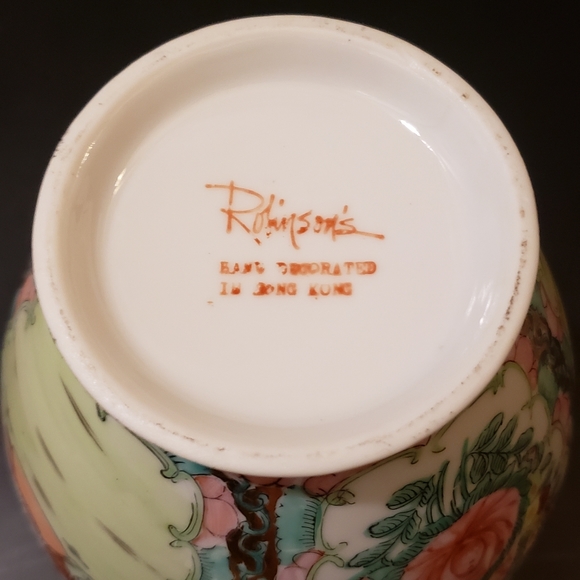 Vintage Robinson's Gold Leaf Vase - Picture 2 of 7